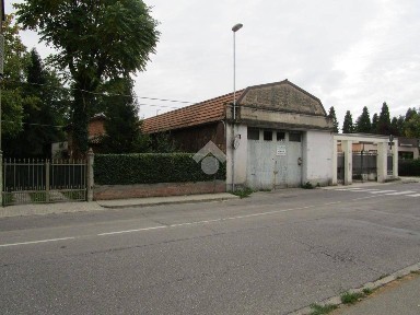 Capannone in Vendita