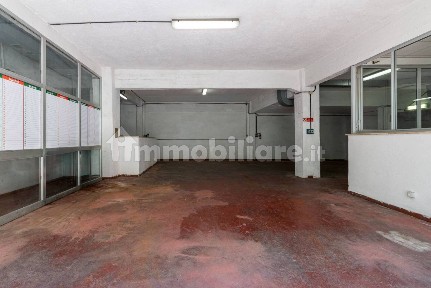 Magazzino - Deposito in Affitto