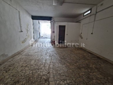 Magazzino - Deposito in Affitto