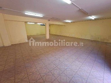Magazzino - Deposito in Affitto