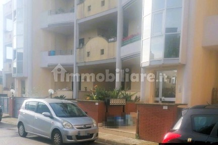 Magazzino all'asta via Michele Arciuli, 19, Maglie