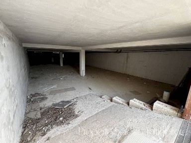 Magazzino - Deposito in Vendita