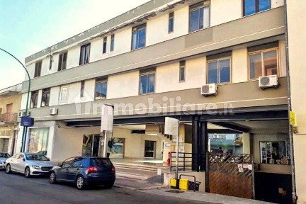 Magazzino all'asta via Mariano Cosimo, 73043 Copertino Italia, Copertino