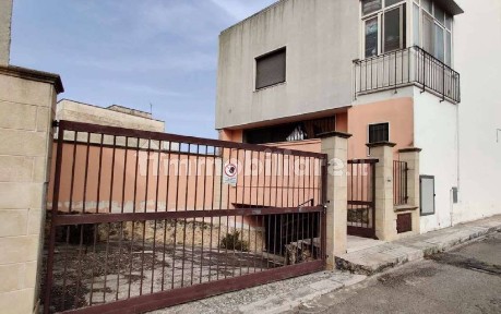Magazzino - Deposito in Vendita