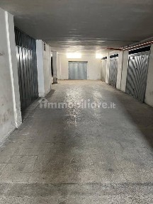 Magazzino - Deposito in Vendita