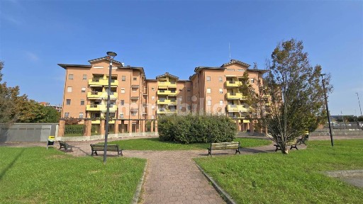 Quadrilocale via Fratelli Bandiera 26, Taccona, Muggiò