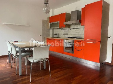 Trilocale via Fratelli Cairoli 32, Via Monza, Lissone