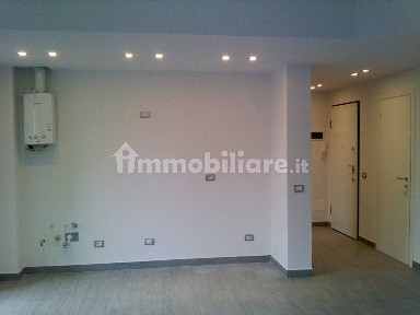Bilocale corso Milano 25, Bovisio-Masciago