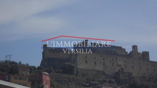 Capannone in Vendita