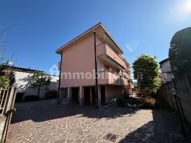 Trilocale via Como, Cesano Maderno