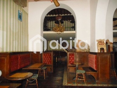 Locale commerciale in Affitto