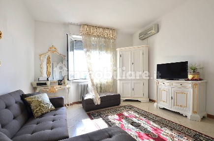Bilocale via Conte Secco Suardo 11, Centro, Bellusco