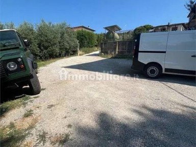 Locale commerciale in Affitto