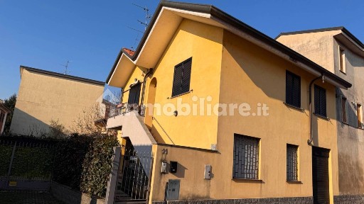 Trilocale via Luigi Cadorna 11, Centro, Ceriano Laghetto