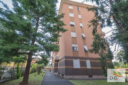 Trilocale via Giovanni Prati, Desio