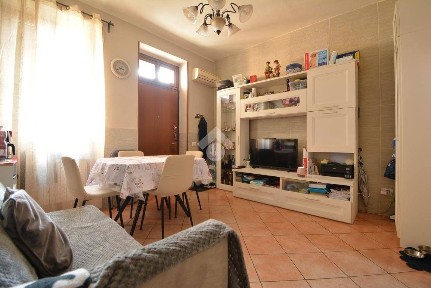 Bilocale via Luigi Besana 38, Cavenago di Brianza