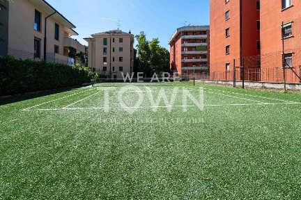 Trilocale via Angelo Farina 25, Villasanta