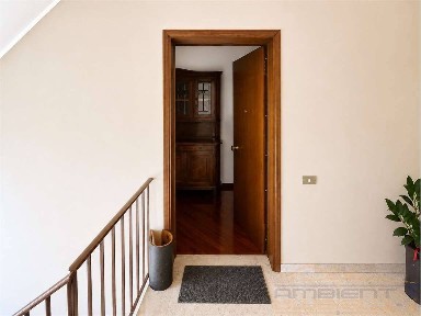 Trilocale via lazzaretto, 29, Centro, Concorezzo