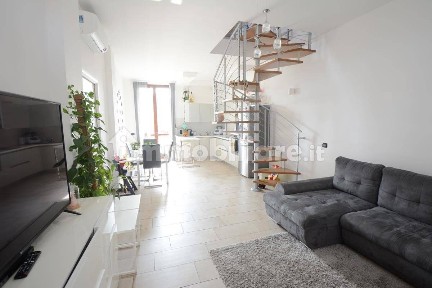 Trilocale via Tolmino 1, Oreno, Velasca, Vimercate