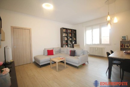 Lentate sul Seveso, Via Roma, 32