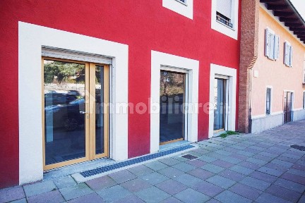 Locale commerciale in Affitto