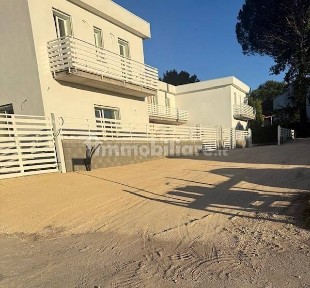 Villa a schiera via Del Lavatoio, Centro, Vetralla