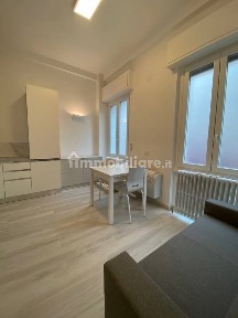 Bilocale ottimo stato, piano terra, Centro Storico, Como