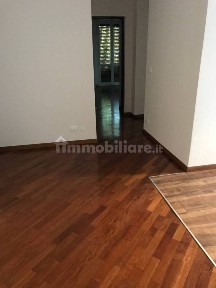 Trilocale via Pietro Giardini 45, Buon Pastore - Parco Amendola, Modena