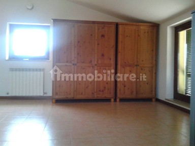 Mansarda buono stato, 80 m², Roncaglia - Borghetto, Piacenza