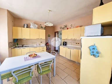 Trilocale piazza Rino Rossino 6, Centro, San Damiano d'Asti