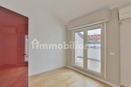 Mansarda ottimo stato, 152 m², Moscova, Milano