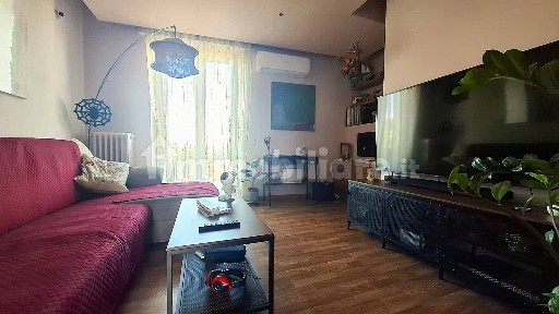 Trilocale ottimo stato, quinto piano, Viale Bovio - Piazza Duca degli Abruzzi, Pescara