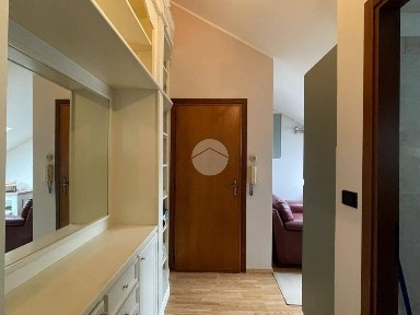 Piossasco, Via colombo, 6