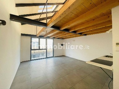 Milano, Ortica, Via Tucidide, 56