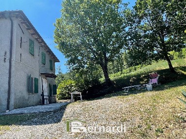 Casale via Casellina 10, Sestola