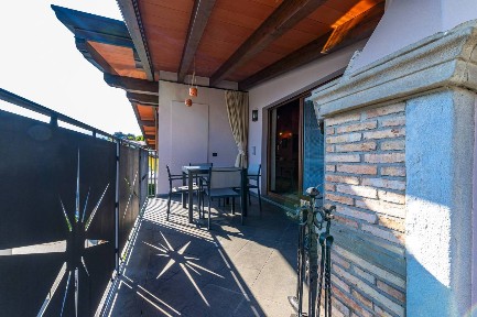Quadrilocale via Bartolomea Moretti 5, Cazzano Sant'Andrea