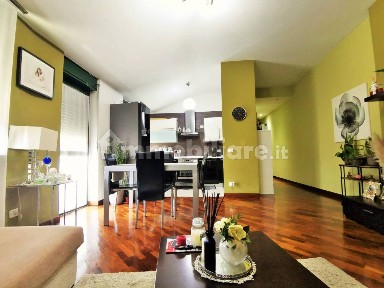 Trilocale viale Cesare Battisti 43, Treviglio