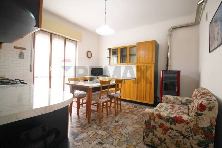 Quadrilocale via verdi 10, Centro, Ponte San Pietro