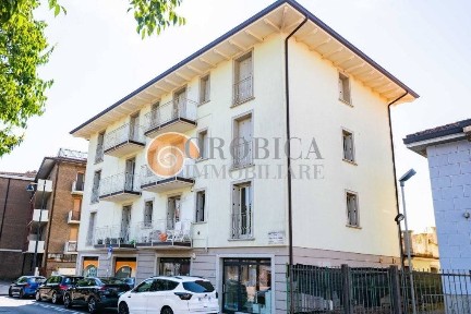 Trilocale via Martiri della Libertà 89, Centro, Sorisole