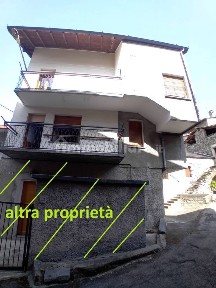 Mello, Piazza Pusterla