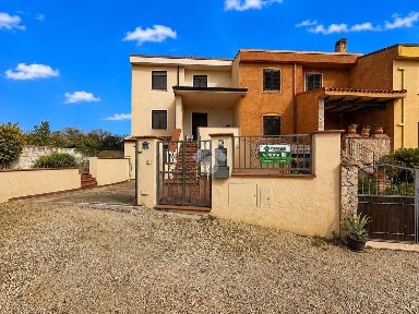 Appartamento via Monte Columba 20, Centro, Sorso