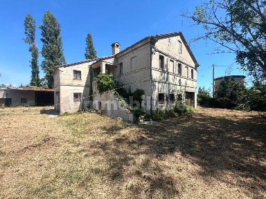 Casa colonica Contrada Strada Regina, Potenza Picena