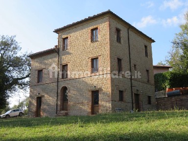Casale Contrada Poggio 81, Sarnano