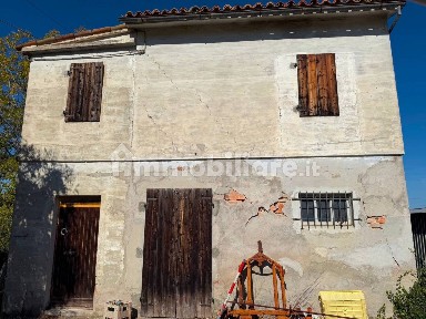 San Ginesio, Contrada Fiastra