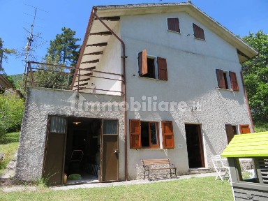 Casale, buono stato, 160 m², Cessapalombo