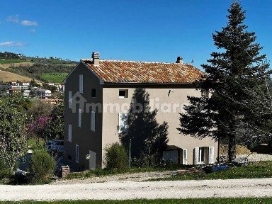 Rustico Contrada Santa Maria Maddalena, Sant'Angelo in Pontano