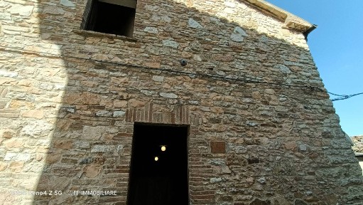 Rustico Strada Provinciale Pian dell'Elmo, Matelica