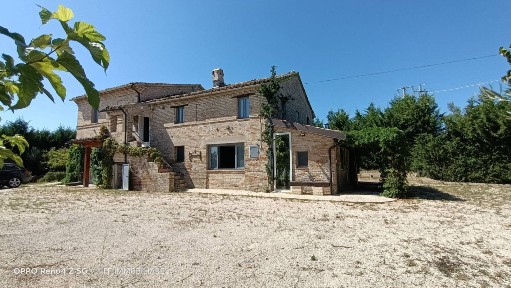 Casale Contrada Montefiore, Recanati