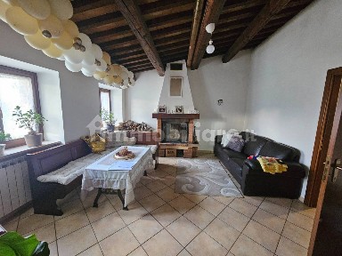Rustico Località Arcofiato, Camerino