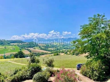 Cascina via Roma No Number, Centro, San Ginesio